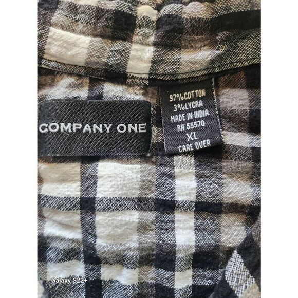 Company One plaid black and white button-up shirt - Picture 9 of 9
